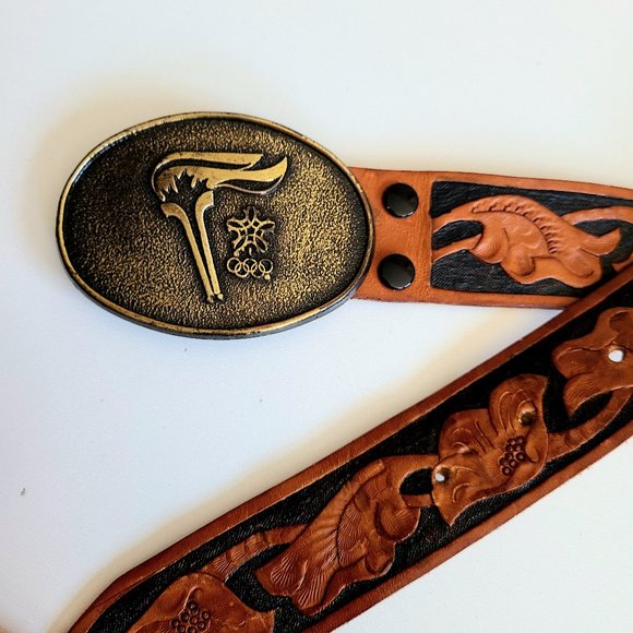 tooled leather belt Accessories - Tooled leather belt with Calgary Olympic games 1988 buckle.